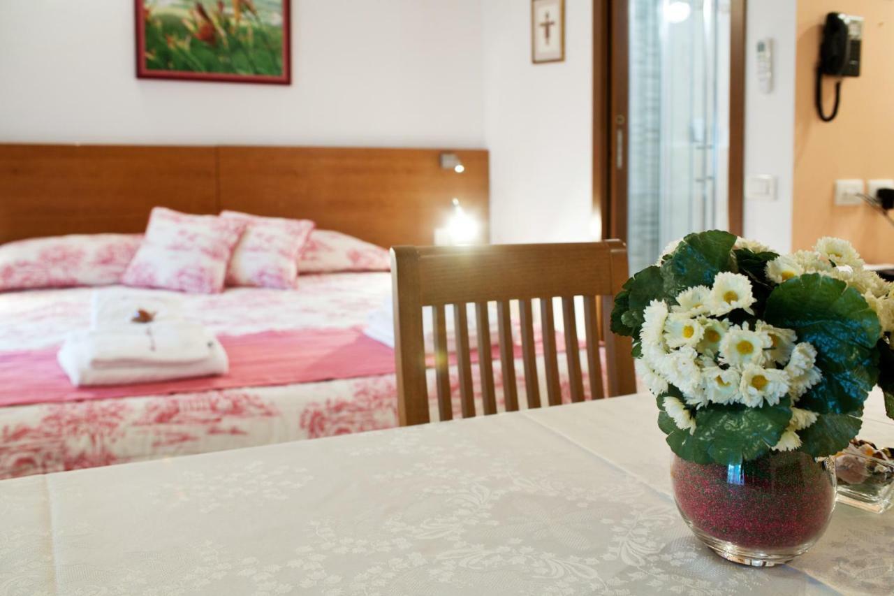 B&B La Casa Di Rosa Vago Exteriér fotografie